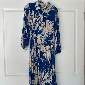 NWT Zara Blue and Cream Long Sleeve Dress